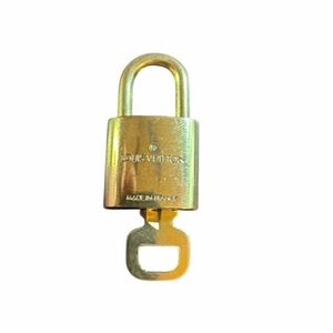 Louis Vuitton Gold Padlock with Key #305